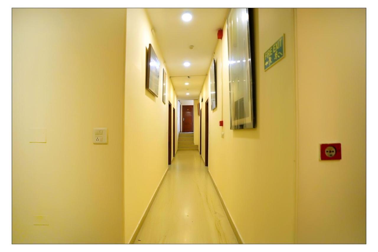 Hotel Oscar - Hauz Khas New Delhi Ngoại thất bức ảnh