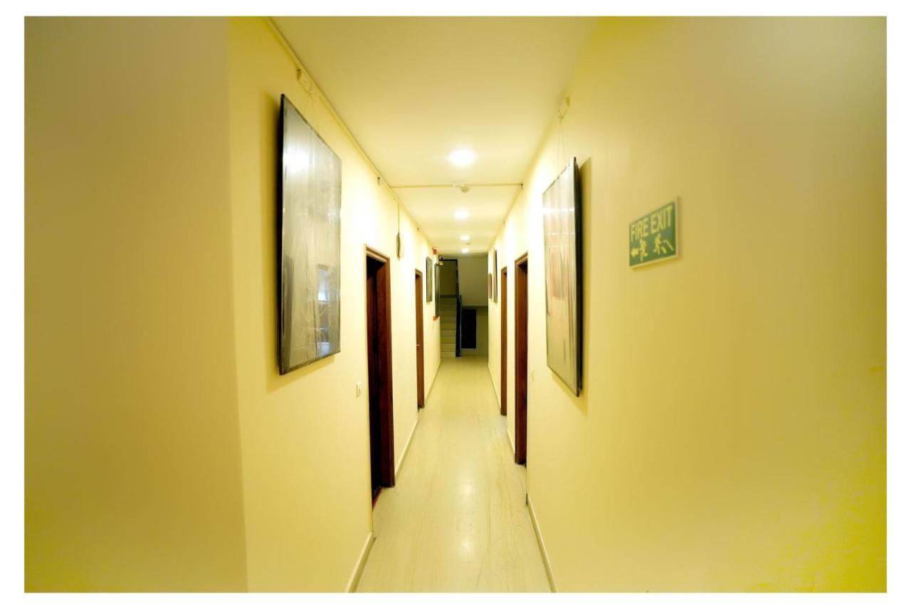 Hotel Oscar - Hauz Khas New Delhi Ngoại thất bức ảnh