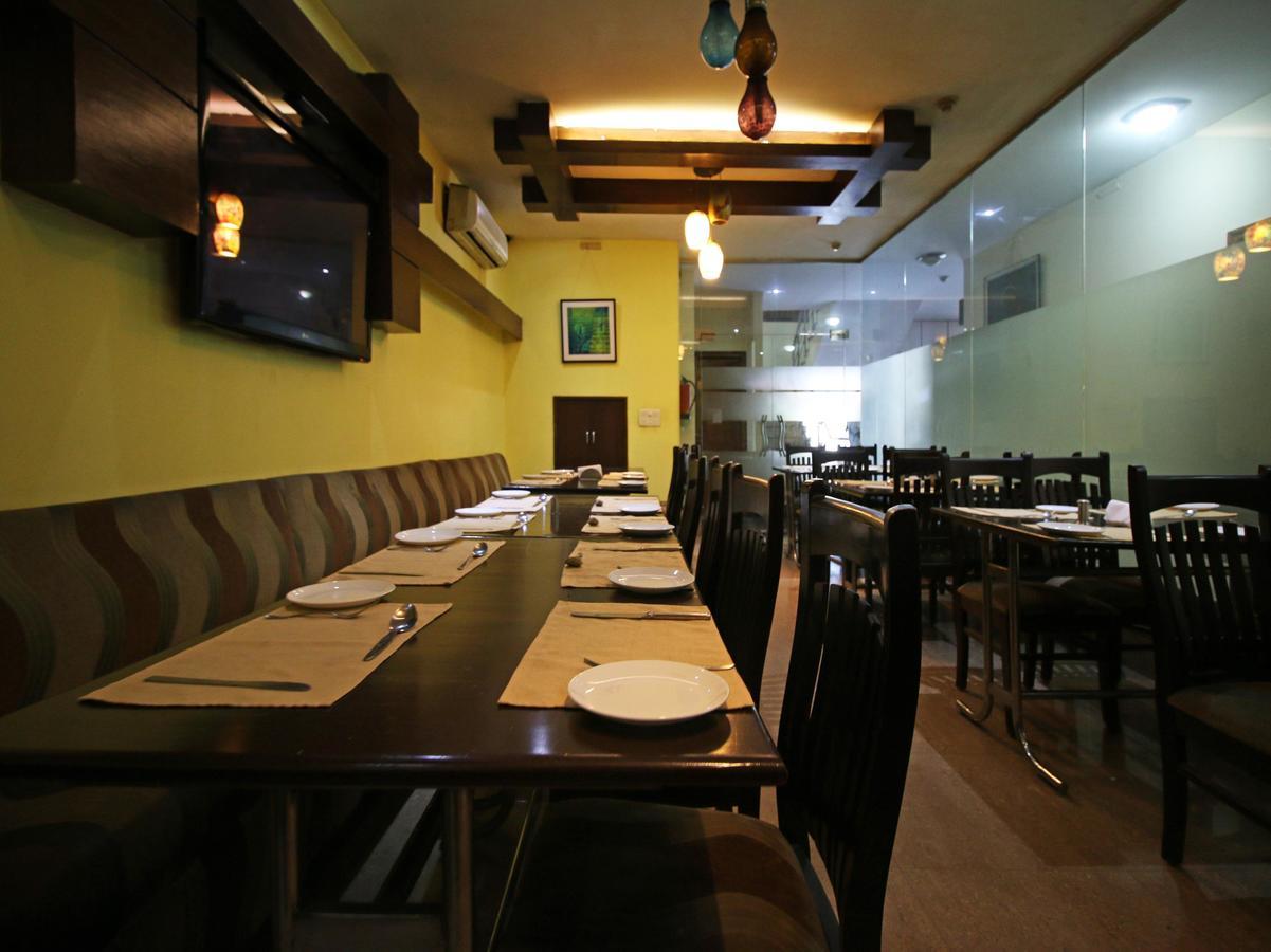 Hotel Oscar - Hauz Khas New Delhi Ngoại thất bức ảnh
