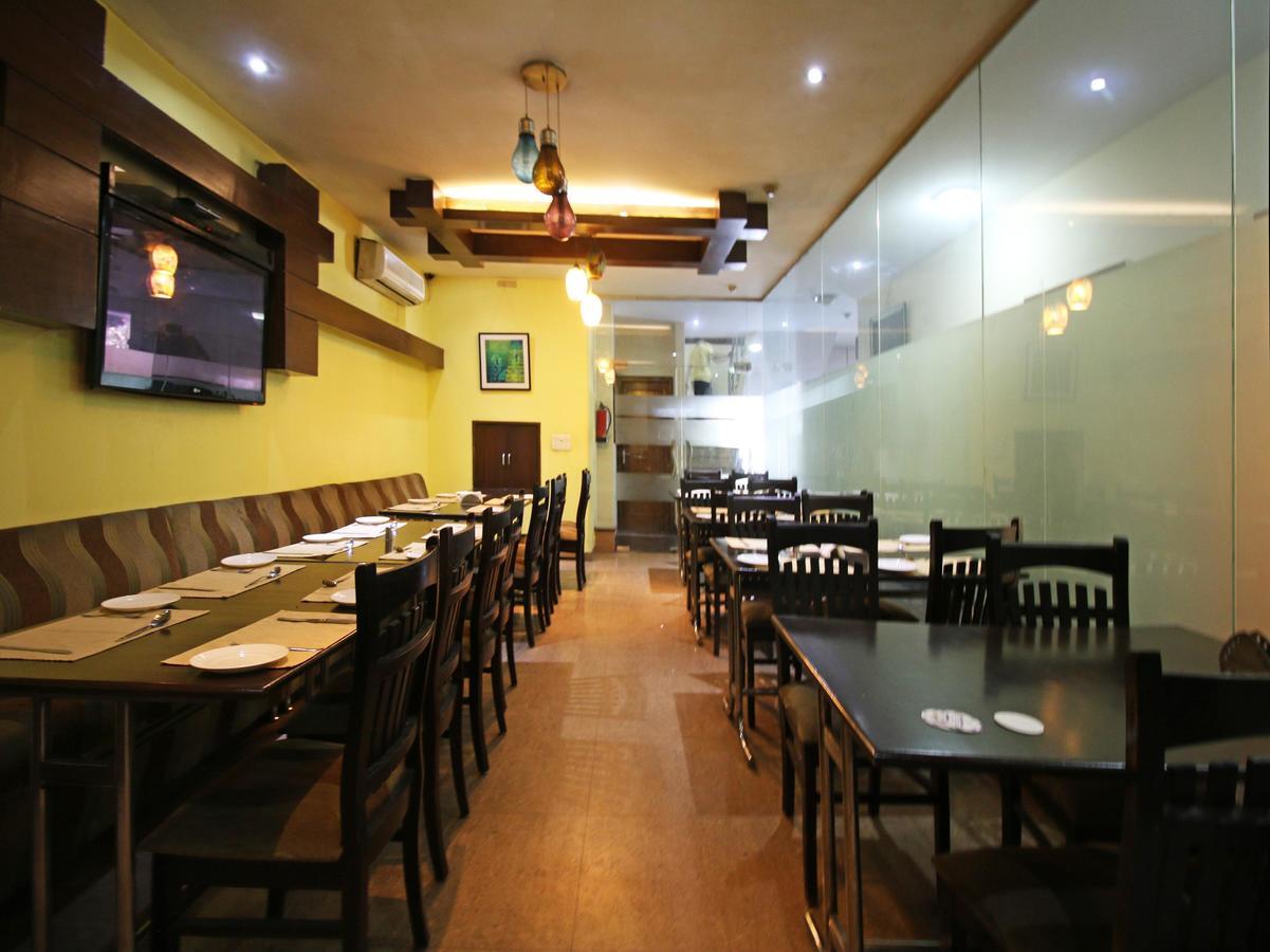 Hotel Oscar - Hauz Khas New Delhi Ngoại thất bức ảnh